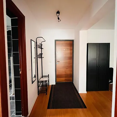 Apartament Flower - 3 *