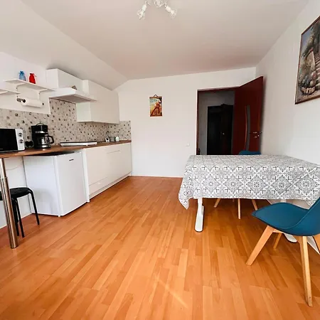 Flower - 3 * كلوج-نابوكا